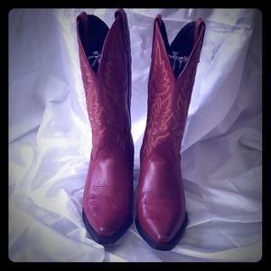 LAREDO Cowboy Boots